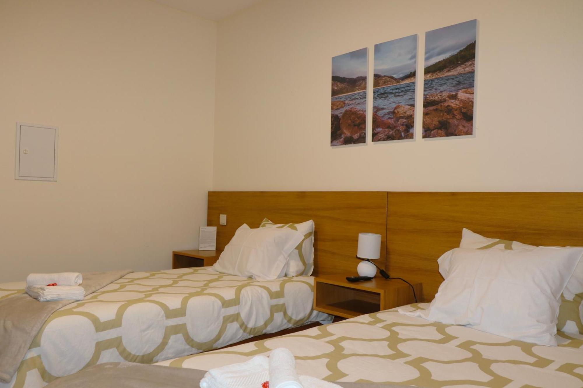 Bed and Breakfast Outeiro Do Moinho Campo do Geres Esterno foto